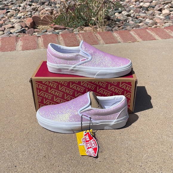 uv activated glitter vans